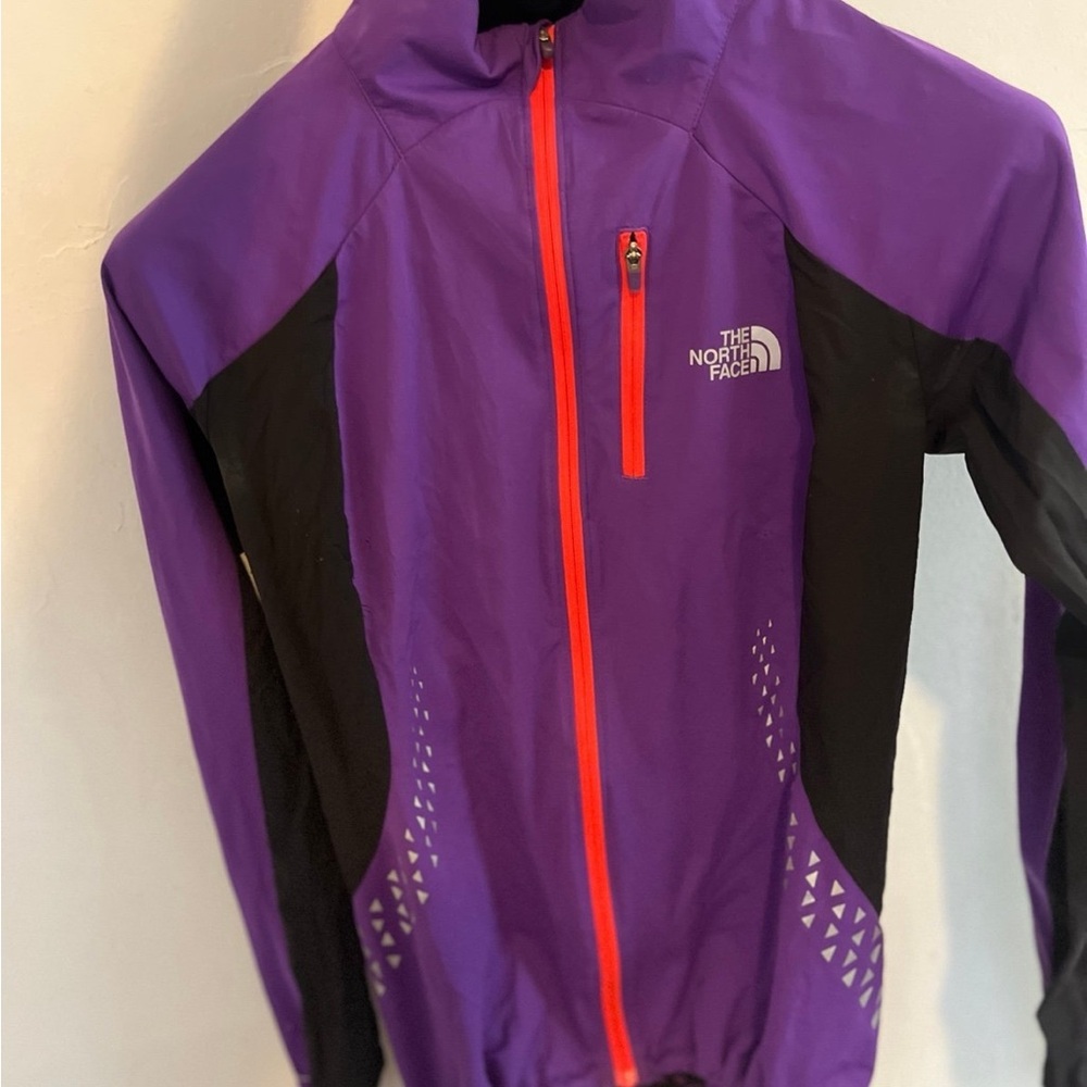 Jacket - Picture 11 of 11